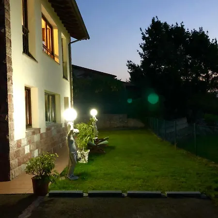 Casa Frente A Los Bufones De Pria