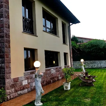 Casa Frente A Los Bufones De Pria Σπίτι διακοπών