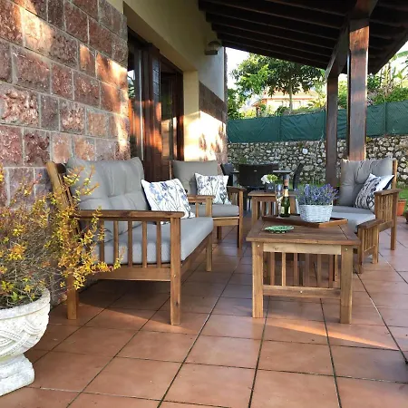 Casa Frente A Los Bufones De Pria *